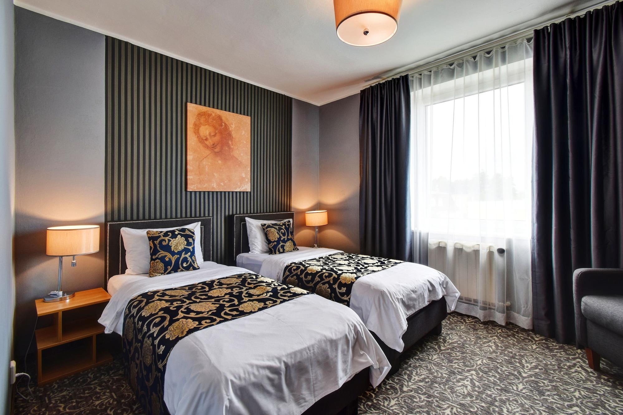 Hotel Davinci Marianske Lazne Bagian luar foto