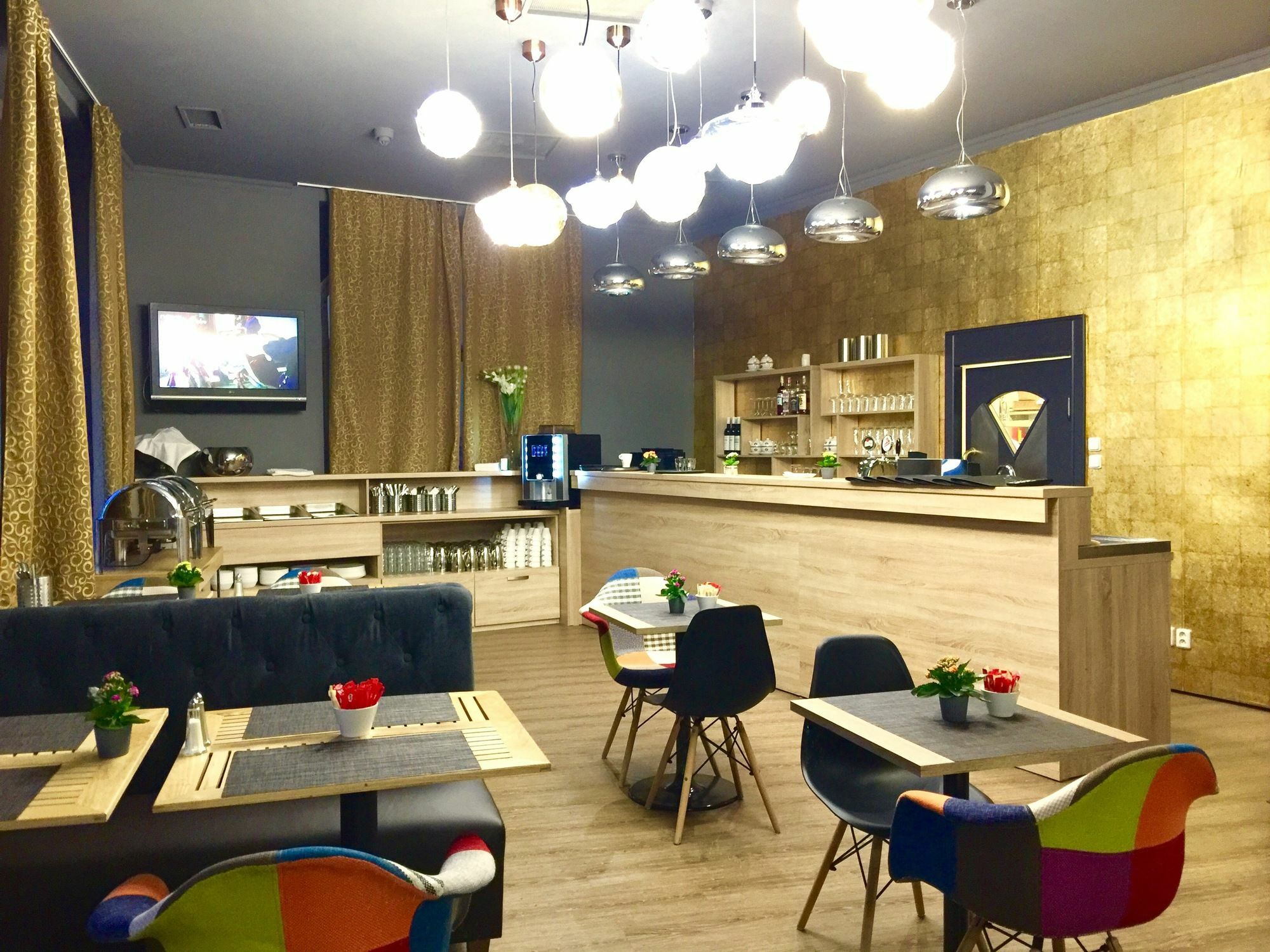 Hotel Davinci Marianske Lazne Bagian luar foto